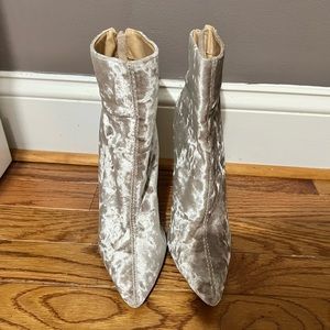 COPY - Velvet booties